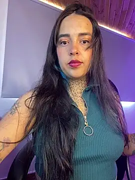 Annie Alicee online show from March 2026 12:24:02 PM