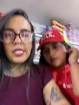 Annie Alicee online show from July 2026 11:33:01 PM