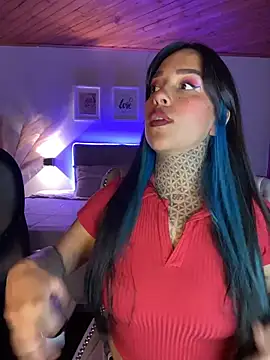 Annie Alicee online show from April 2026 11:35:02 PM