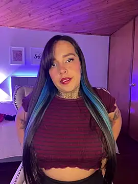 Annie Alicee online show from March 2026 02:17:02 PM