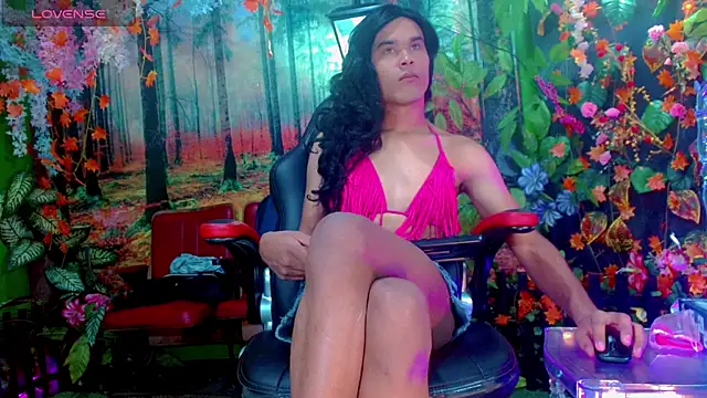 Gata Salvaje   online show from February 2026 03:37:01 AM