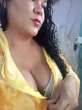 Snapshot of Emma_stiz chatting on February 2026 03:21:02 PM Emma stiz online show from February 2026 03:21:02 PM