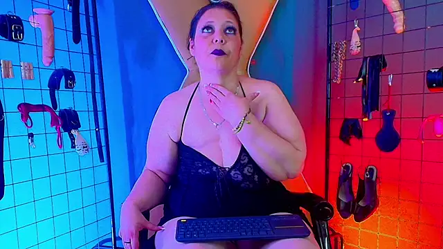 Judith Mature bdsm online show from February 2026 06:26:01 AM