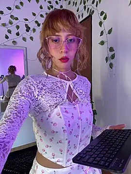 Capricornmystic1 online show from April 2026 09:32:02 PM