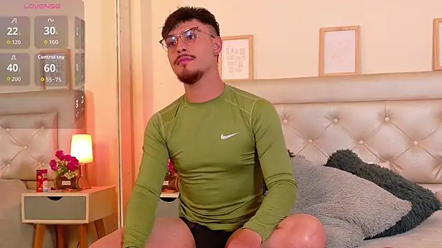 Aiden Gray online show from February 2026 07:38:02 PM