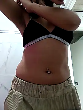 Sharlottee   online show from February 2026 05:03:02 PM