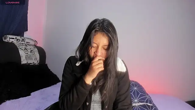 Sharlottee   online show from February 2026 05:05:01 AM