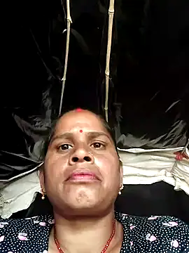 Hot kiran4 online show from February 2026 09:40:01 AM