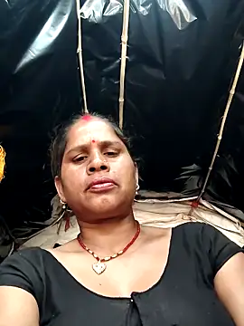 Hot kiran4 online show from February 2026 07:27:01 AM