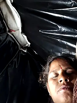 Hot kiran4 online show from February 2026 09:34:01 PM