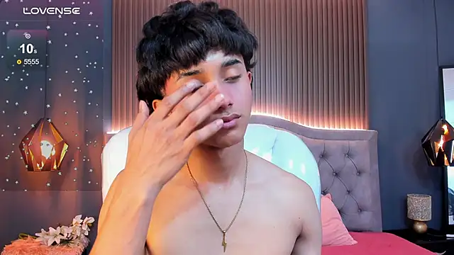 Noa 03 online show from February 2026 01:55:01 PM