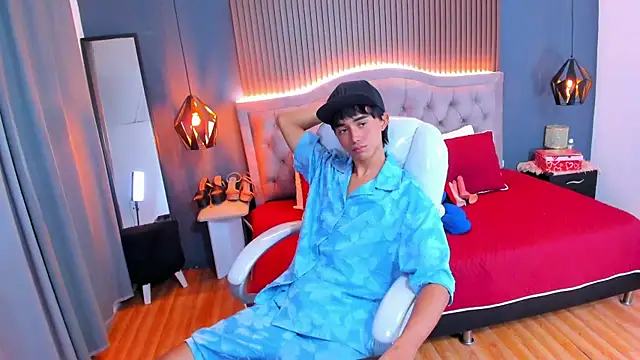 Noa 03 online show from April 2026 01:56:02 PM