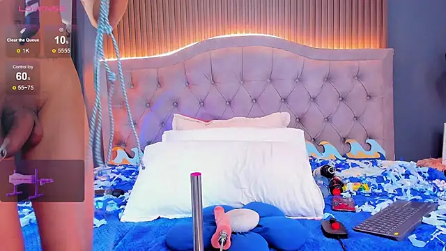 Noa 03 online show from March 2026 06:45:01 PM