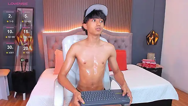 Noa 03 online show from March 2026 02:02:01 PM