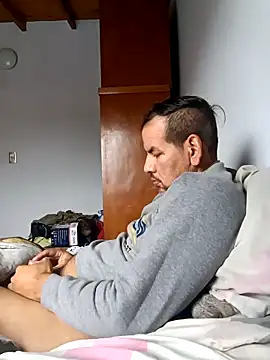 gordorichard online show from April 2026 01:45:01 PM