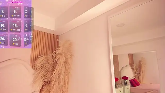 rebeca taylor online show from March 2026 03:01:01 AM