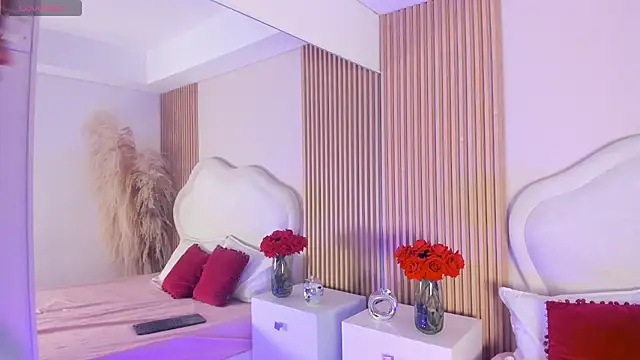 rebeca taylor online show from March 2026 03:12:01 AM