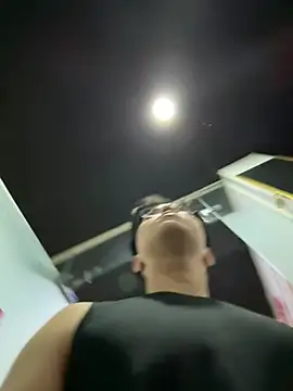 lucas-N888 online show from February 2026 05:14:02 AM