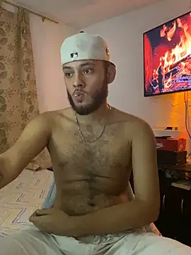 Sebolaz333 online show from May 2026 05:49:01 AM