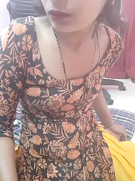 Snapshot of Hot_baby900 chatting on February 2026 03:50:01 AM Hot baby900 online show from February 2026 03:50:01 AM