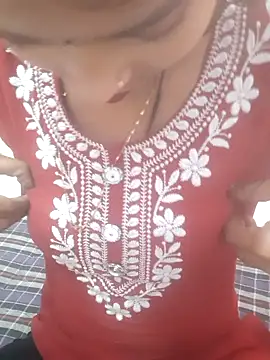 Snapshot of Hot_baby900 chatting on February 2026 04:02:02 AM Hot baby900 online show from February 2026 04:02:02 AM