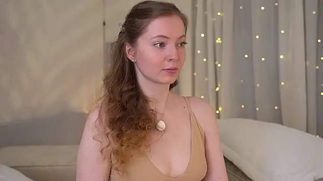 moan elisa online show from March 2026 01:51:01 AM