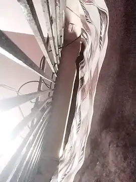 Kitti-Sharma online show from April 2026 04:02:02 AM