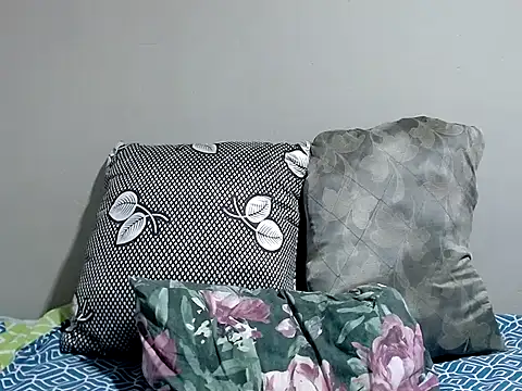 MzCoco online show from February 2026 07:16:02 PM