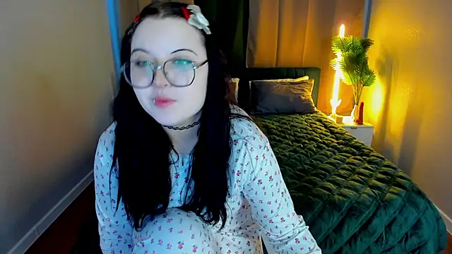 Kira G0ld online show from March 2026 01:11:01 AM