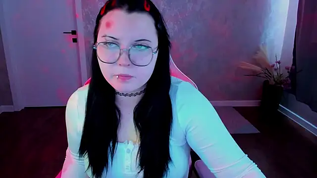 Kira G0ld online show from April 2026 01:01:01 AM