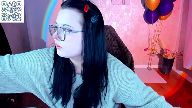 Kira G0ld online show from April 2026 01:12:02 PM