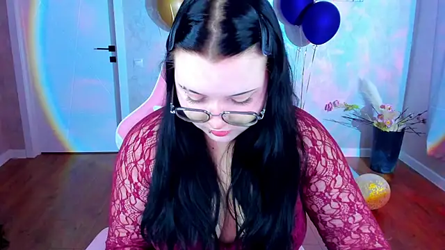 Kira G0ld online show from April 2026 01:06:01 AM