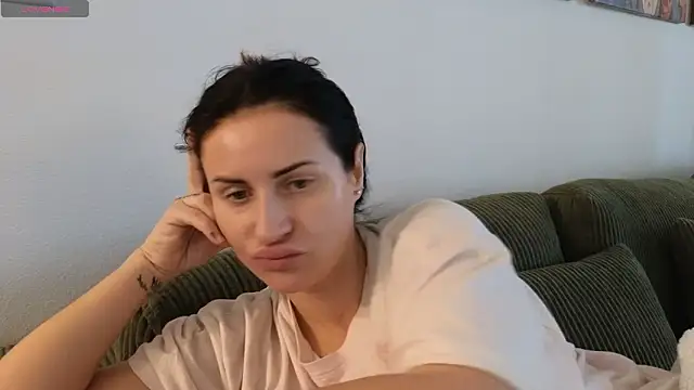 Snapshot of ViolettBaby chatting on February 2026 06:16:01 PM ViolettBaby online show from February 2026 06:16:01 PM