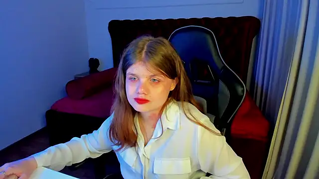 ChloeHalses online show from May 2026 05:11:02 PM