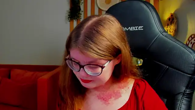 ChloeHalses online show from May 2026 04:02:02 PM