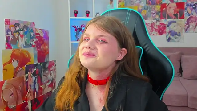 ChloeHalses online show from July 2026 05:04:02 PM