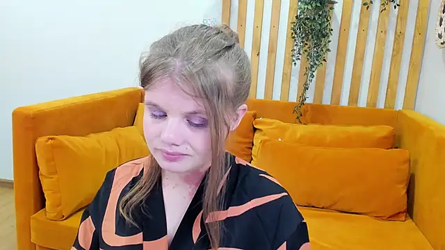 ChloeHalses online show from June 2026 05:08:01 PM