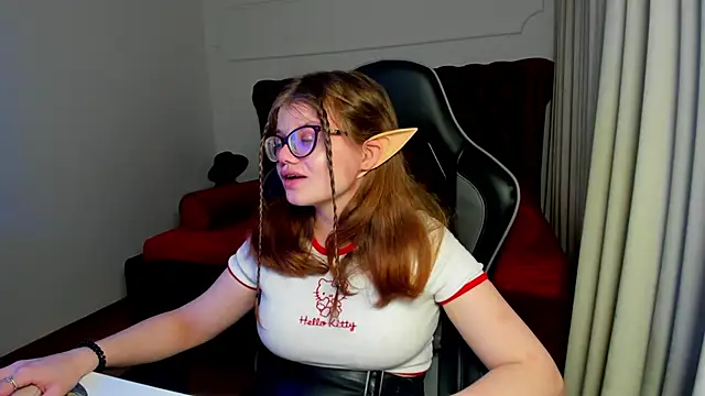 ChloeHalses online show from April 2026 05:13:01 AM