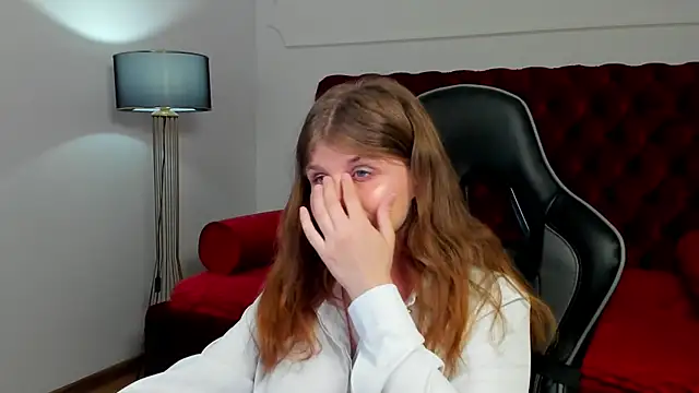 ChloeHalses online show from July 2026 05:12:02 PM