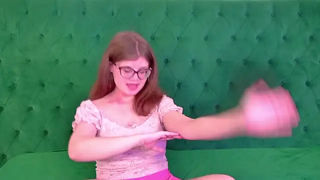 ChloeHalses online show from March 2026 05:22:01 AM