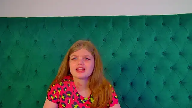 ChloeHalses online show from April 2026 05:12:02 AM