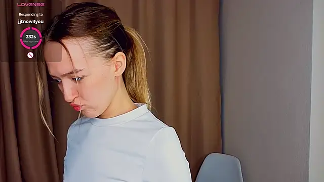 Snapshot of SupakuChan chatting on February 2026 08:53:01 PM SupakuChan online show from February 2026 08:53:01 PM