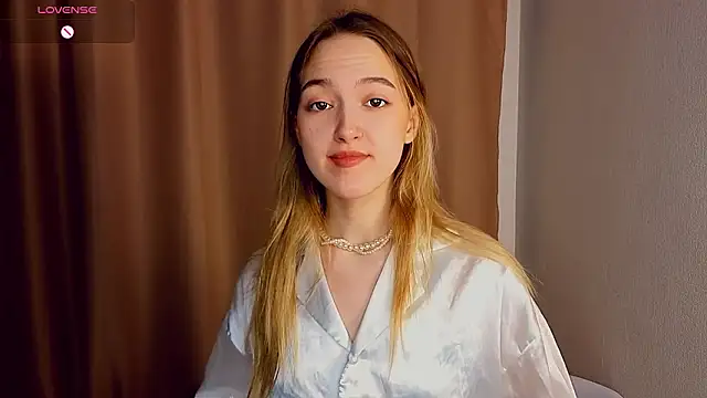 Snapshot of SupakuChan chatting on February 2026 04:29:02 PM SupakuChan online show from February 2026 04:29:02 PM