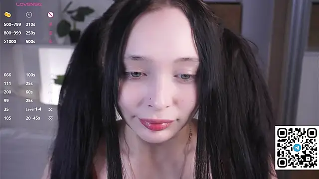 HannaHayles online show from March 2026 05:41:02 PM