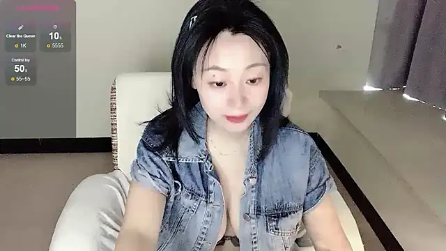 Sunny------ online show from May 2026 10:50:01 PM