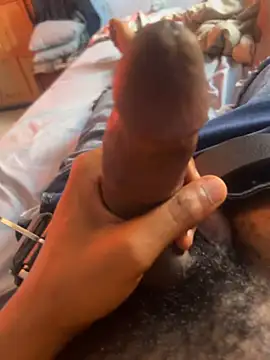 youngsterSA223 online show from February 2026 01:52:02 PM