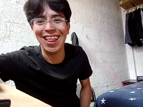 FAVOJS online show from April 2026 11:34:02 PM