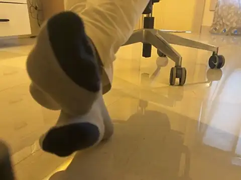 badassmaster42r online show from February 2026 11:31:01 AM