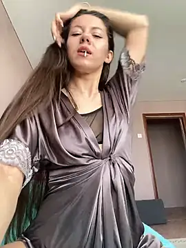 OnlyLeiLa online show from May 2026 05:45:02 AM