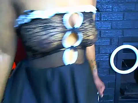 Lindabee34 online show from February 2026 09:47:02 PM